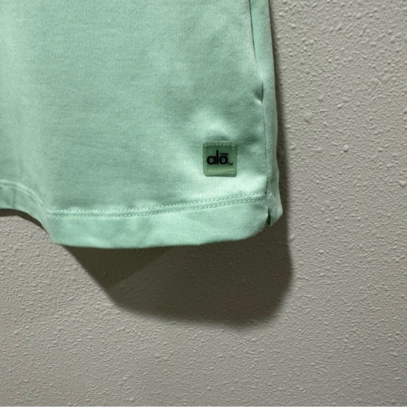 ALO Yoga Coolfit Tank Top - Picture 4 of 6